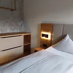 Auhof Wirtshaus & Apartmanhotel 4*