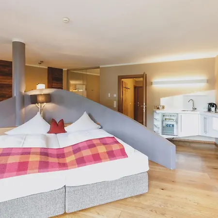 Lejlighedshotel Auhof Wirtshaus & Kaprun