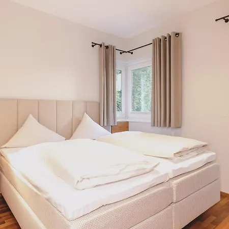 Lejlighedshotel Auhof Wirtshaus &
