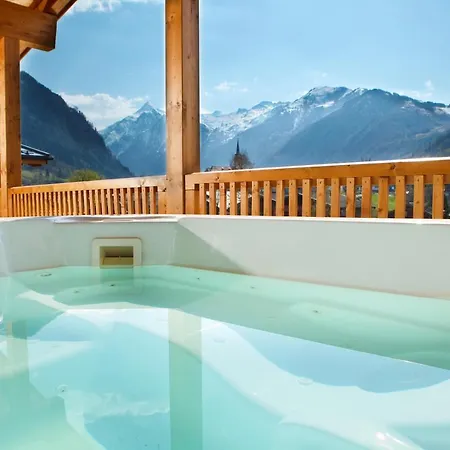 Apartmanhotel Auhof Wirtshaus & 4*