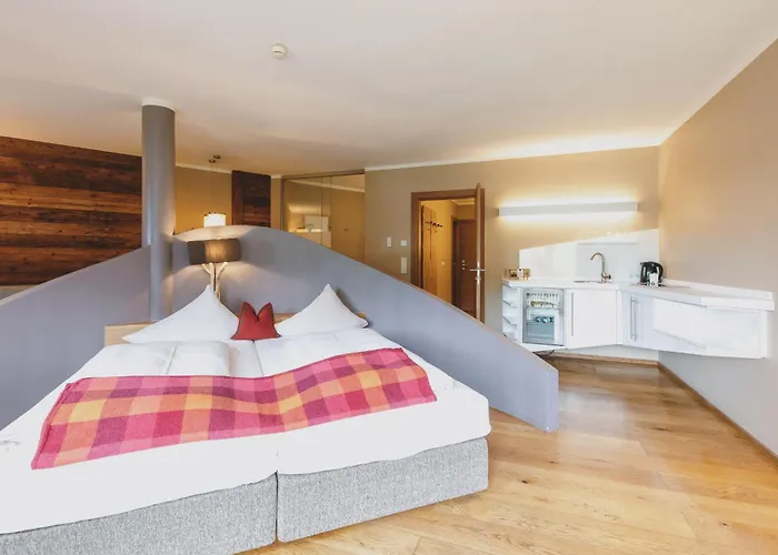 מלון דירות Auhof Wirtshaus & קפרון