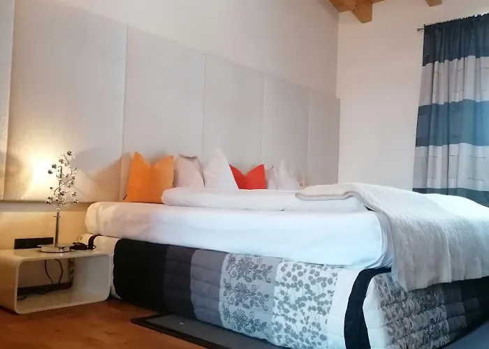 شقة فندقية Auhof Wirtshaus & 4*